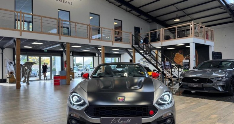 Abarth 124 SPIDER TURISMO 1.4 TURBO 170CV 1° MAIN 2017 - photo n°2 Abarth 124 SPIDER TURISMO 1.4 TURBO 170CV 1° MAIN  occasion à Saint Denis En Val - photo n°2