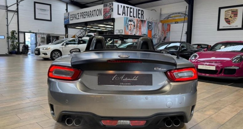 Abarth 124 SPIDER TURISMO 1.4 TURBO 170CV 1° MAIN 2017 - photo n°6 Abarth 124 SPIDER TURISMO 1.4 TURBO 170CV 1° MAIN  occasion à Saint Denis En Val - photo n°6