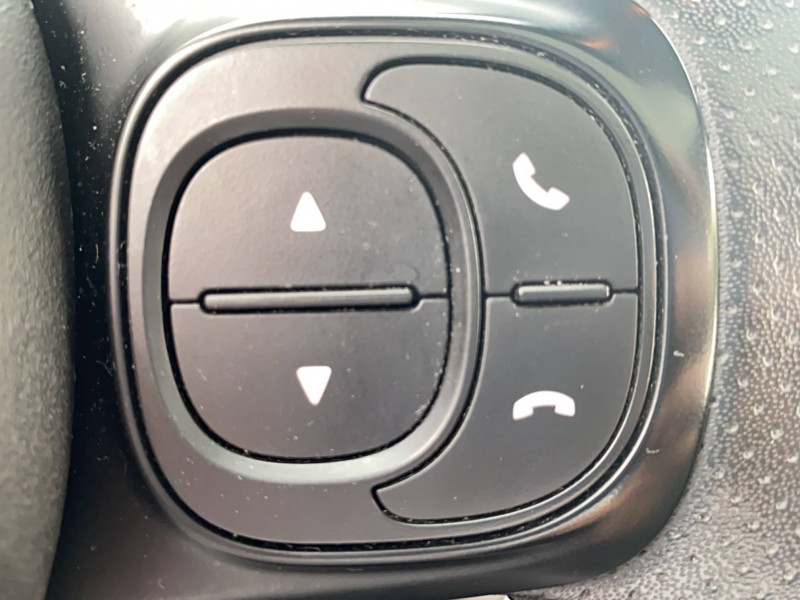 Abarth 500 595 1.4 Turbo 16V T-Jet 160 ch Turismo A 3p 2015 - photo n°19 Abarth 500 595 1.4 Turbo 16V T-Jet 160 ch Turismo A 3p  occasion à Muret - photo n°19