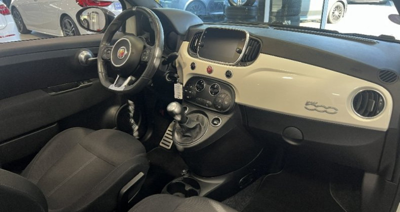 Abarth 595 595C 1.4 Turbo 16V T-Jet 145 ch BVM5 2019 - photo n°7 Abarth 595 595C 1.4 Turbo 16V T-Jet 145 ch BVM5  occasion à CREUZIER LE VIEUX - photo n°7