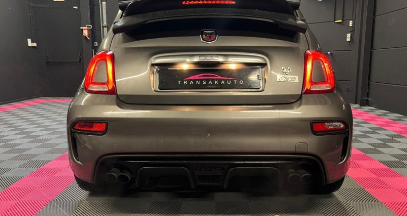 Abarth 595 595C MY16 1.4 Turbo 16V T-Jet 160 ch BVM5 Pista / Distributi 2018 - photo n°5 Abarth 595 595C MY16 1.4 Turbo 16V T-Jet 160 ch BVM5 Pista / Distributi  occasion à Lens - photo n°5