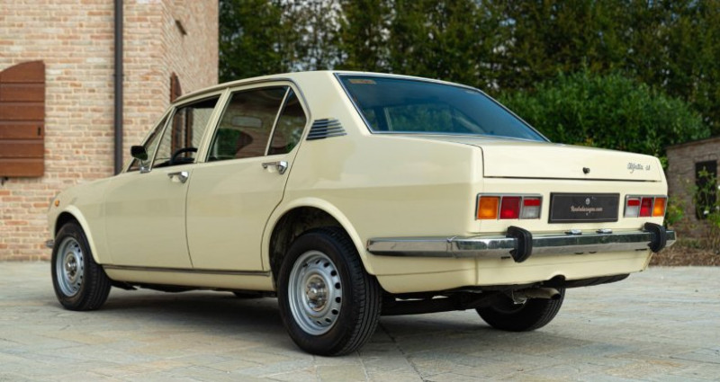 Alfa romeo Alfetta 1977 1600 1977 - photo n°5 Alfa romeo Alfetta 1977 1600  occasion à Reggio Emilia - photo n°5
