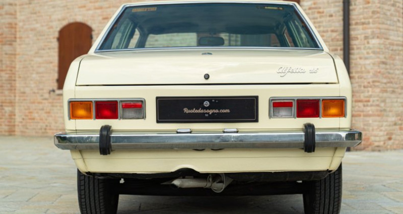 Alfa romeo Alfetta 1977 1600 1977 - photo n°4 Alfa romeo Alfetta 1977 1600  occasion à Reggio Emilia - photo n°4