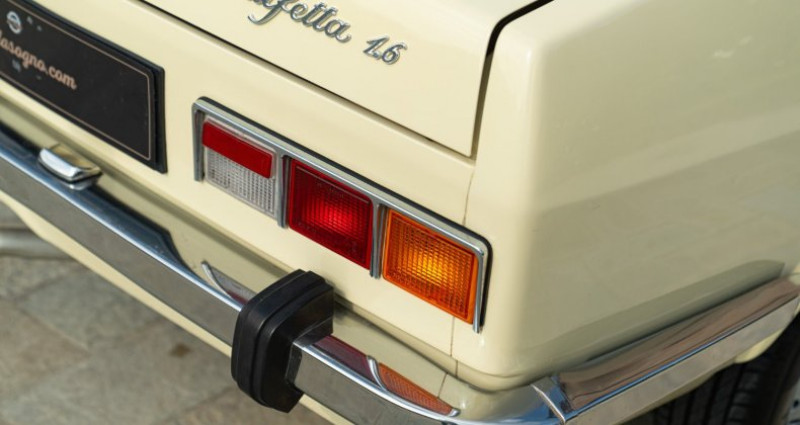 Alfa romeo Alfetta 1977 1600 1977 - photo n°7 Alfa romeo Alfetta 1977 1600  occasion à Reggio Emilia - photo n°7