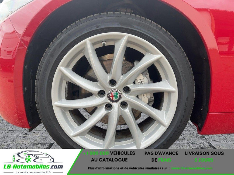 Alfa romeo Giulia 2.0 TB 200 ch BVA  occasion � Beaupuy - photo n�6