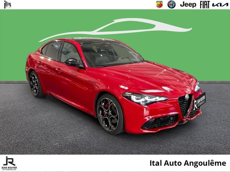 Alfa romeo Giulia 2.2 Diesel 160ch Competizione AT8  occasion  CHAMPNIERS - photo n3