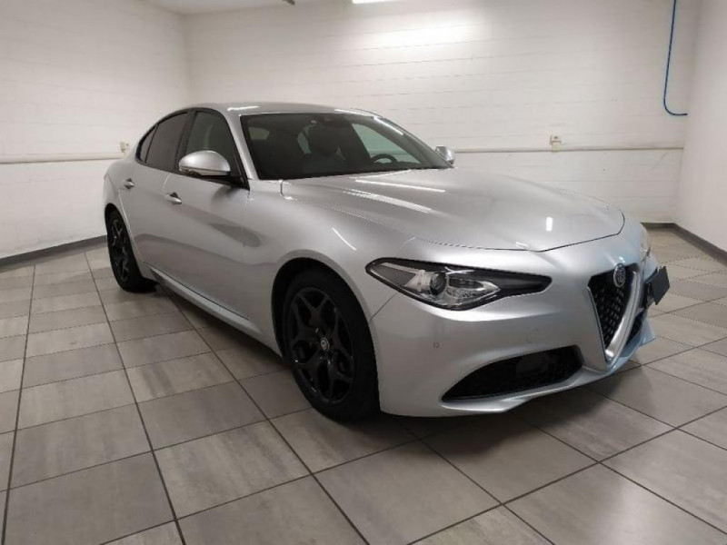Alfa romeo Giulia 2.2 t Executive 190cv auto 2021 - photo n°3 Alfa romeo Giulia 2.2 t Executive 190cv auto  occasion à L'Union - photo n°3