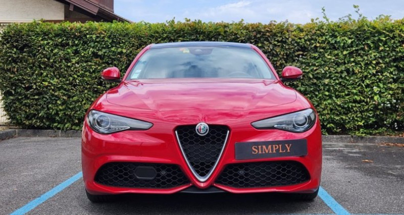 Alfa romeo Giulia 280 ch AT8 Q4 Veloce 2018 - photo n°2 Alfa romeo Giulia 280 ch AT8 Q4 Veloce  occasion à allonzier de la caille - photo n°2