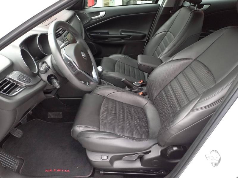 Alfa romeo Giullietta 1.4 TJet 120ch Executive Stop&Start  occasion  Vert-Saint-Denis - photo n10