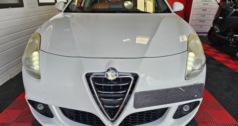 Alfa romeo Giullietta 1.6 jtdm 195009KMS 2010 - photo n°2 Alfa romeo Giullietta 1.6 jtdm 195009KMS  occasion à Blois - photo n°2