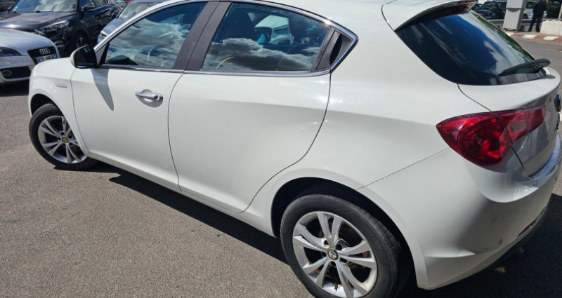 Alfa romeo Giullietta 1.6 jtdm 195009KMS 2010 - photo n°5 Alfa romeo Giullietta 1.6 jtdm 195009KMS  occasion à Blois - photo n°5