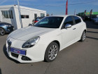 Alfa romeo Giullietta occasion Blanc année 2013 boite Manuelle Annonce Alfa romeo Giullietta occasion Diesel 1.6 JTDm Distinctive Stop&Start à Olivet