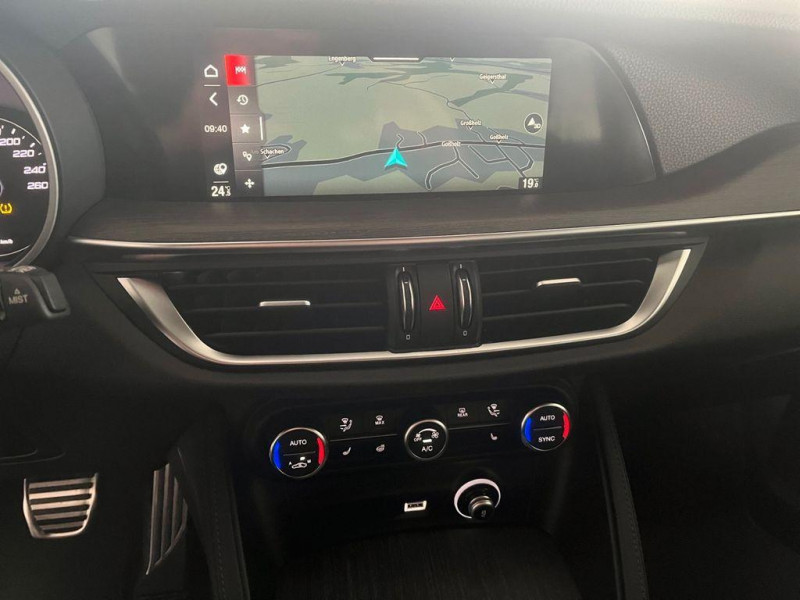 Alfa romeo Stelvio 2.0T 280 ch Q4 BVA 2023 - photo n°9 Alfa romeo Stelvio 2.0T 280 ch Q4 BVA  occasion à L'Union - photo n°9