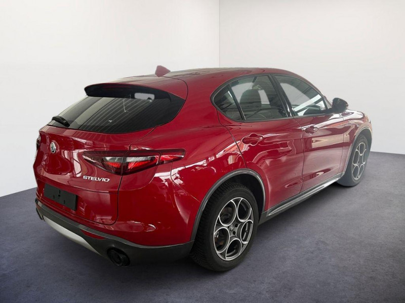 Alfa romeo Stelvio 2.0T 280 ch Q4 BVA 2023 - photo n°3 Alfa romeo Stelvio 2.0T 280 ch Q4 BVA  occasion à L'Union - photo n°3