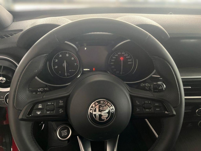 Alfa romeo Stelvio 2.0T 280 ch Q4 BVA 2023 - photo n°8 Alfa romeo Stelvio 2.0T 280 ch Q4 BVA  occasion à L'Union - photo n°8