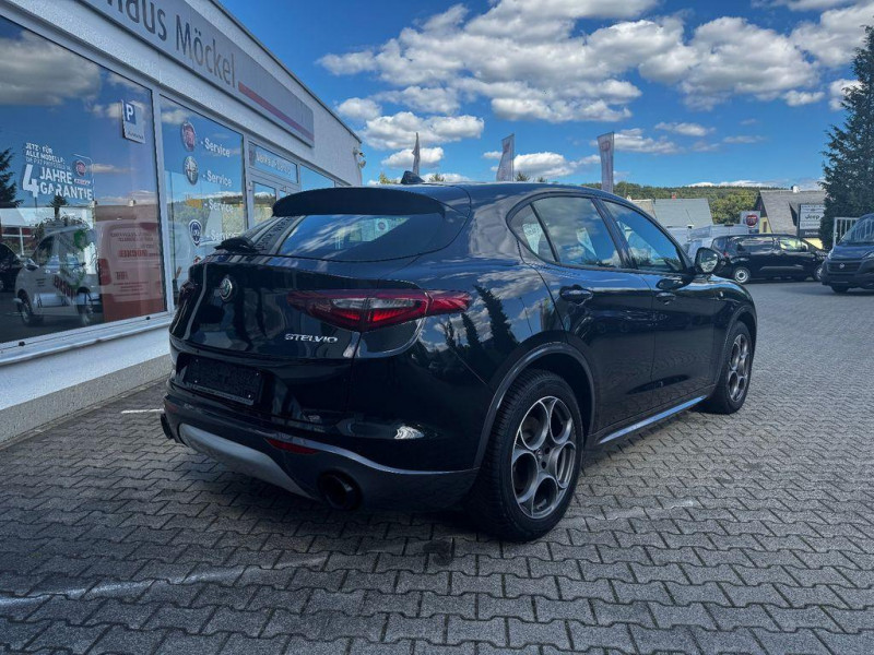 Alfa romeo Stelvio 2.0T 280 ch Q4 BVA 2023 - photo n°5 Alfa romeo Stelvio 2.0T 280 ch Q4 BVA  occasion à L'Union - photo n°5