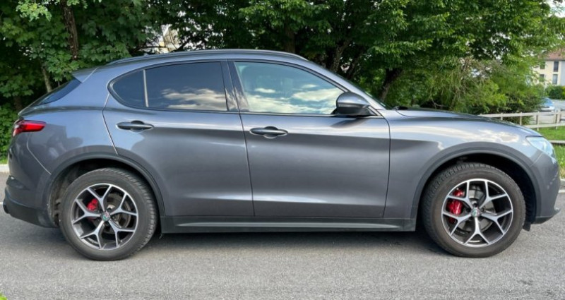 Alfa romeo Stelvio 2.2 210 ch Q4 AT8 Sport Edition 2018 - photo n°7 Alfa romeo Stelvio 2.2 210 ch Q4 AT8 Sport Edition  occasion à allonzier de la caille - photo n°7