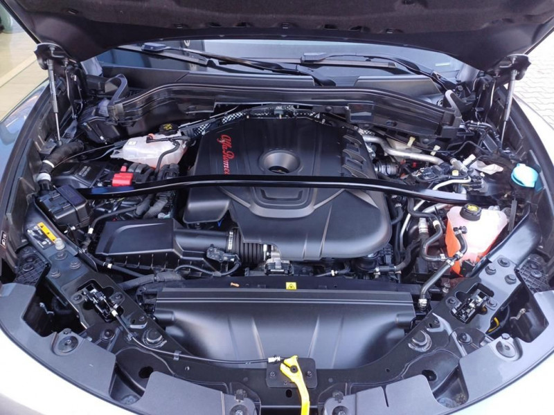 Alfa romeo Stelvio 2.2 210 ch Q4 BVA  occasion  Beaupuy - photo n8