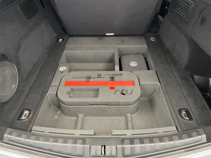 Alfa romeo Stelvio Stelvio 2.2 210 ch Q4 AT8 Super 2018 - photo n°17 Alfa romeo Stelvio Stelvio 2.2 210 ch Q4 AT8 Super  occasion à Sallanches - photo n°17