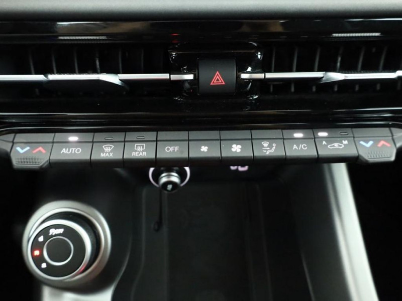 Alfa romeo Tonale 1.5 Hybrid 160 ch VGT BVA  occasion  L'Union - photo n12