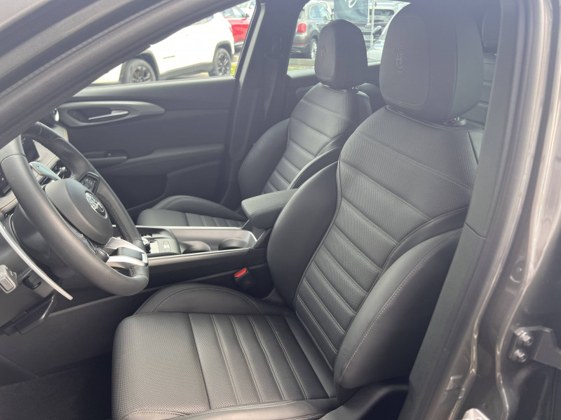 Alfa romeo Tonale Tonale 1.5 Ibrida 160 ch VGT TCT7 Veloce 5p 2025 - photo n°15 Alfa romeo Tonale Tonale 1.5 Ibrida 160 ch VGT TCT7 Veloce 5p  occasion à Toulouse - photo n°15