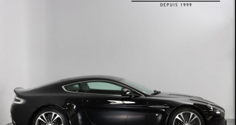 Aston martin V12 Vantage