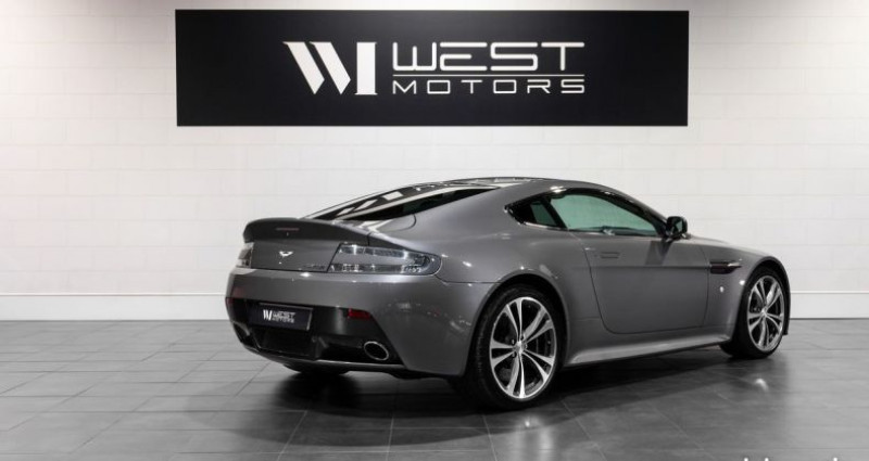 Aston martin V12 Vantage 6.0 517 - Franaise Entretien exclusif Baquets Carbone Alcan  occasion à DARDILLY - photo n°4