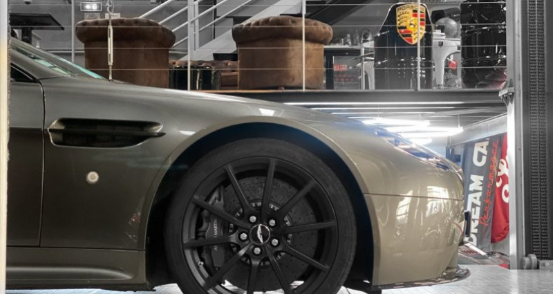 Aston martin V12 Vantage AMR 2017 - photo n°7 Aston martin V12 Vantage AMR  occasion à SAINT LAURENT DU VAR - photo n°7