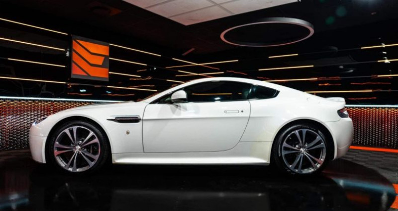 Aston martin V12 Vantage BVM6  occasion à RIVESALTES - photo n°2