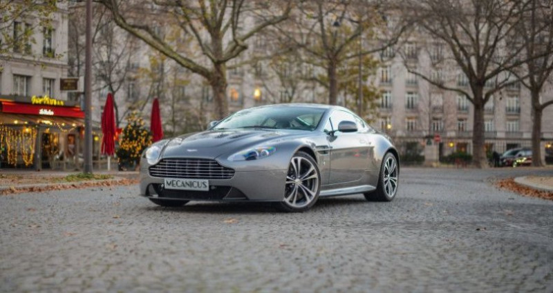 Aston martin V12 Vantage Gris Tungstne  occasion  Paris - photo n3