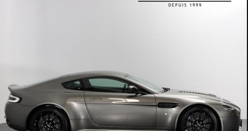 Aston martin V12 Vantage S AMR