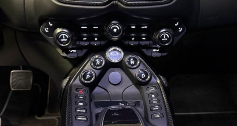 Aston martin V8 Vantage   occasion  Sainte Genevive Des Bois - photo n5