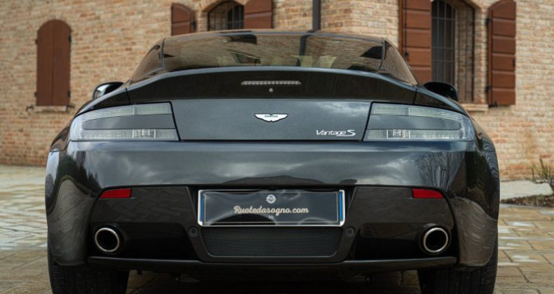 Aston martin V8 Vantage   occasion à Reggio Emilia - photo n°4