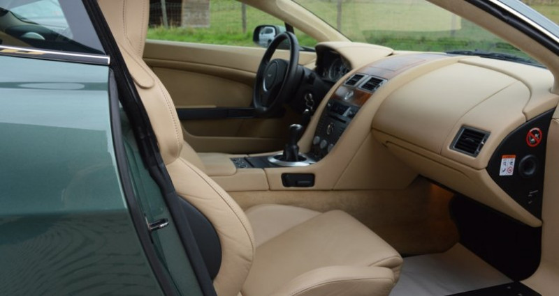 Aston martin V8 Vantage 4.3i 385 ch Boite mca - 32.000 km  occasion  Lille - photo n6