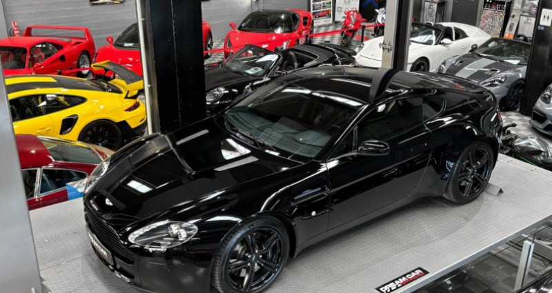 Aston martin V8 Vantage 4.7 BOITE M�CANIQUE  occasion � SAINT LAURENT DU VAR - photo n�4