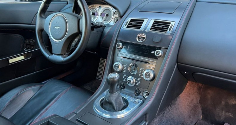 Aston martin V8 Vantage 4,7 L en bo�te m�canique cl� cristal volant multifonctions r  occasion � GENAY - photo n�7