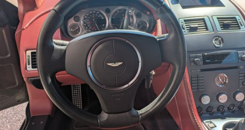 Aston martin V8 Vantage coupe 4.3 380ch boite meca entretien constructeur  occasion  AMPUIS - photo n4
