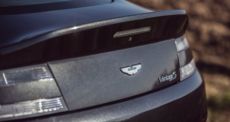 Aston martin V8 Vantage COUPE 4.7 436 S SPORTSHIFT II SP10 Alcantara - Carbone - Gar  occasion à Lissieu - photo n°5