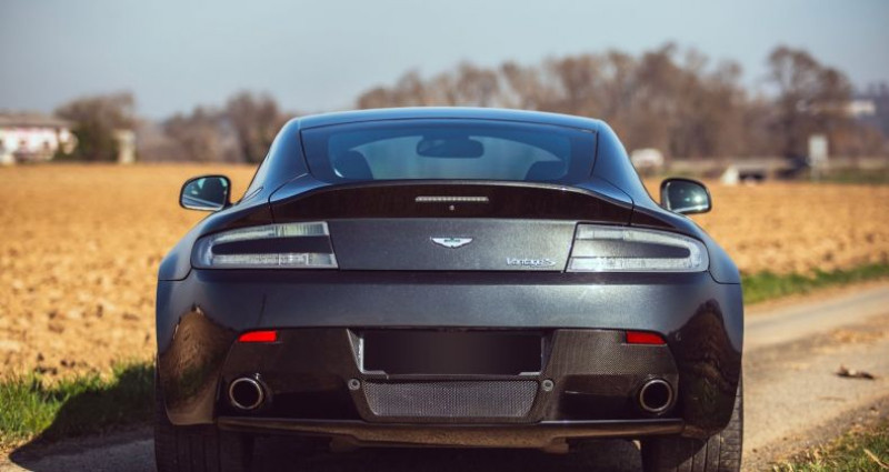 Aston martin V8 Vantage COUPE 4.7 436 S SPORTSHIFT II SP10 Alcantara - Carbone - Gar  occasion à Lissieu - photo n°4