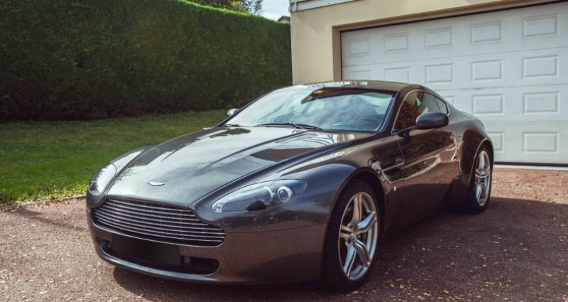 Aston martin V8 Vantage COUPE 4.7 N420 SPORTSHIFT BVS - Franaise - 2 propritaires  occasion  Lissieu - photo n3