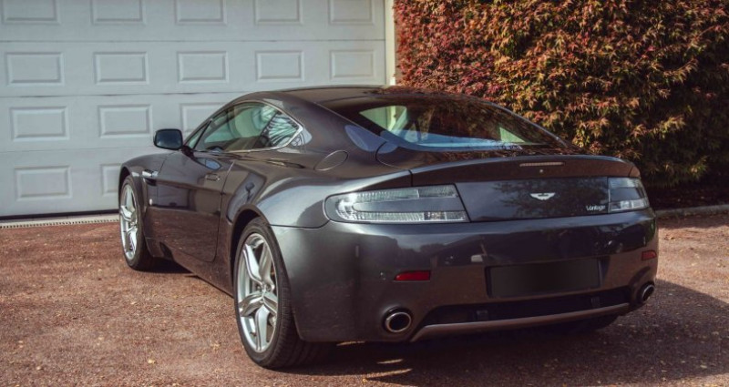 Aston martin V8 Vantage COUPE 4.7 N420 SPORTSHIFT BVS - Franaise - 2 propritaires  occasion  Lissieu - photo n4