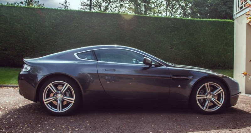 Aston martin V8 Vantage COUPE 4.7 N420 SPORTSHIFT BVS - Franaise - 2 propritaires  occasion  Lissieu - photo n7