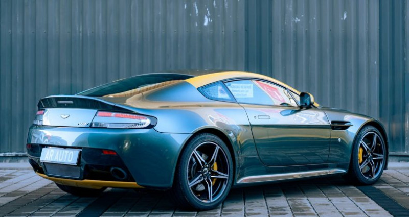 Aston martin V8 Vantage N8 4.7 N430 Clubsport pack graphique race alloro green elect  occasion &agrave; Sausheim - photo n&deg;2