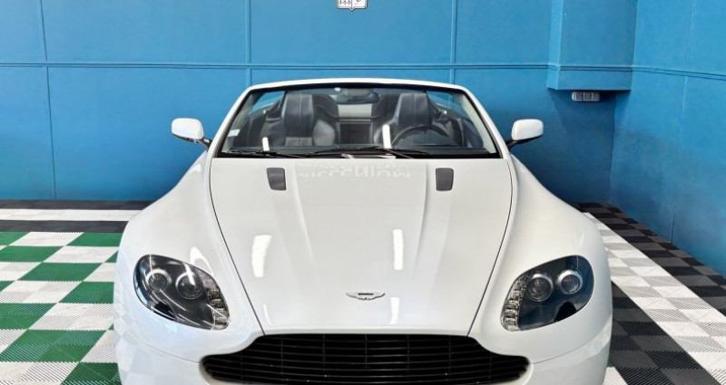 Aston martin V8 Vantage ROADSTER 4.3 SEQUENTIELLE  occasion � Royan - photo n�3