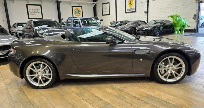 Aston martin V8 Vantage ROADSTER 4.7 425 SPORTSHIFT BVA  occasion � Saint Denis En Val - photo n�4