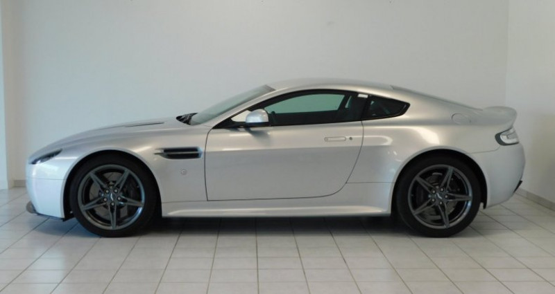 Aston martin V8 Vantage V8 S 4.7 436CH BVM 2016 - photo n°4 Aston martin V8 Vantage V8 S 4.7 436CH BVM  occasion à Les Échelles - photo n°4