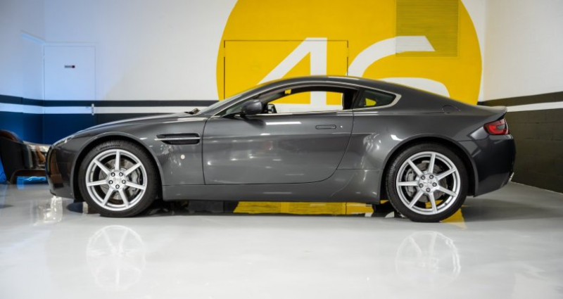 Aston martin VANTAGE   occasion � Courbevoie - photo n�2