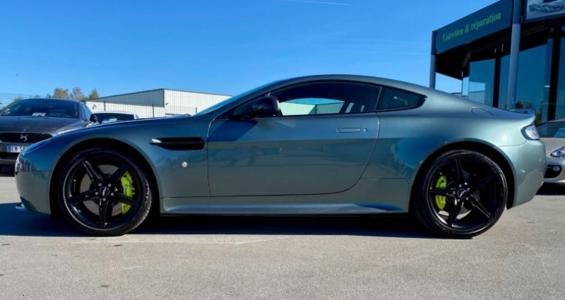Aston martin VANTAGE AMR / V8 4.7l 436 CH BVA 7 / Full Carbon /8500 Km  occasion � saint Amand les Eaux - photo n�2