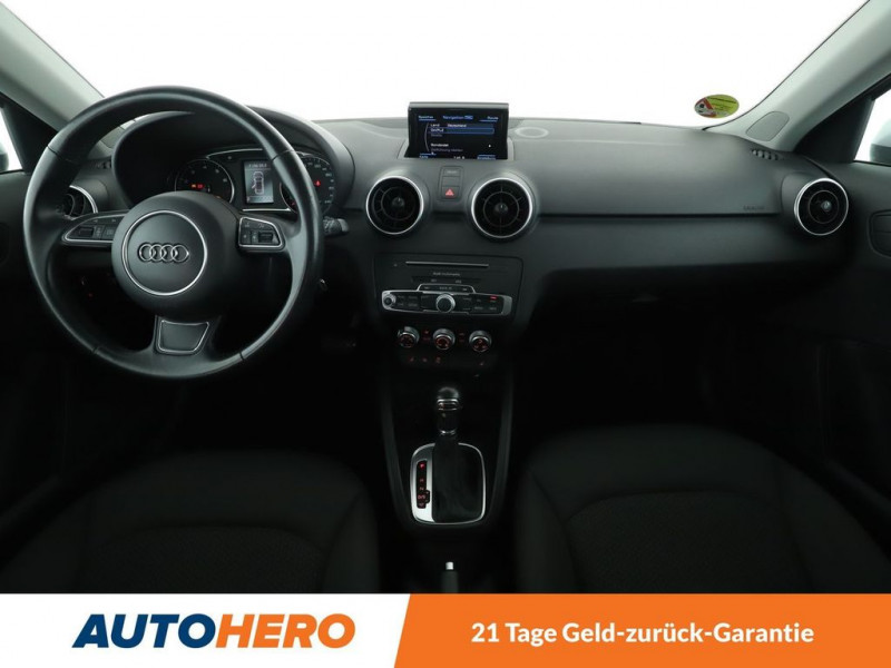 Audi A1 Sportback 1.0 TFSI 95 BVA  occasion  Beaupuy - photo n3