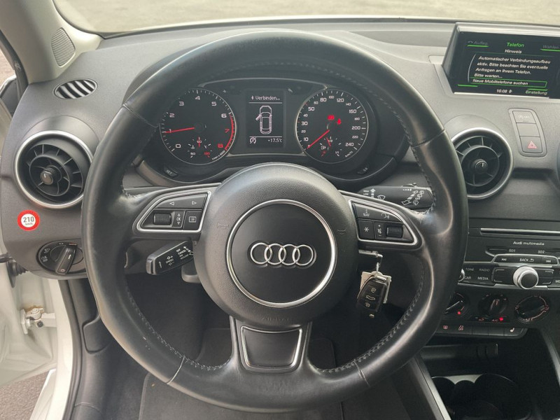 Audi A1 Sportback 1.0 TFSI 95 BVM  occasion  Beaupuy - photo n8